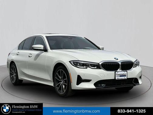 2022 BMW 330 i xDrive