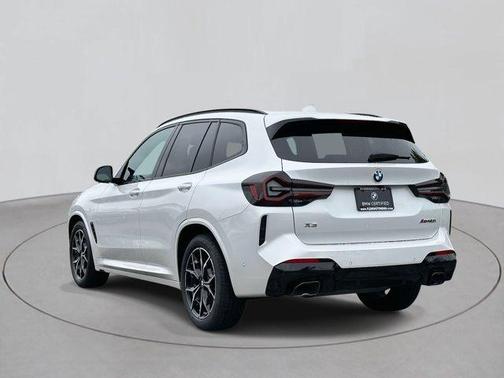 2024 BMW X3 M40i