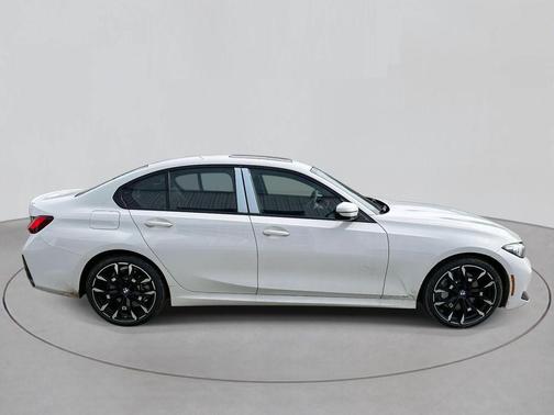 2026 BMW 330 I XDrive NA