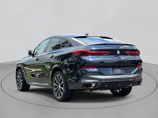 2026 BMW X6 xDrive40i