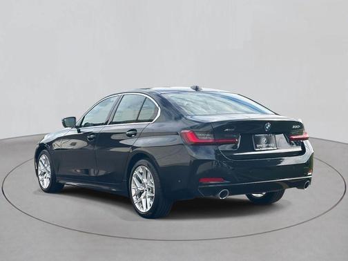 2025 BMW 330 i xDrive