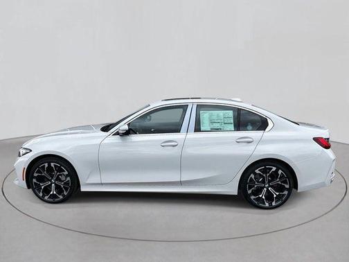 2025 BMW 330 i xDrive