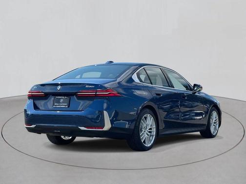 2024 BMW 530 i xDrive
