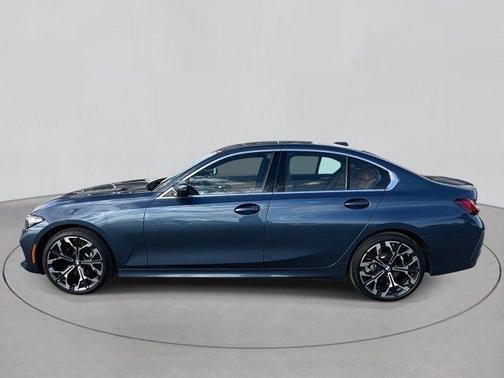 2025 BMW 330 i xDrive