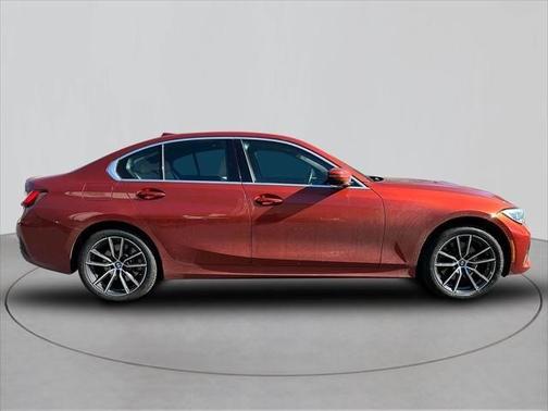 2022 BMW 330 i xDrive