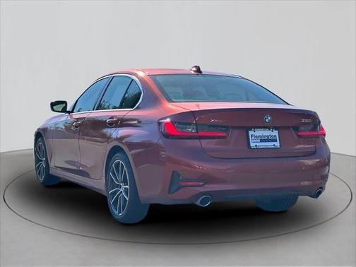 2022 BMW 330 i xDrive