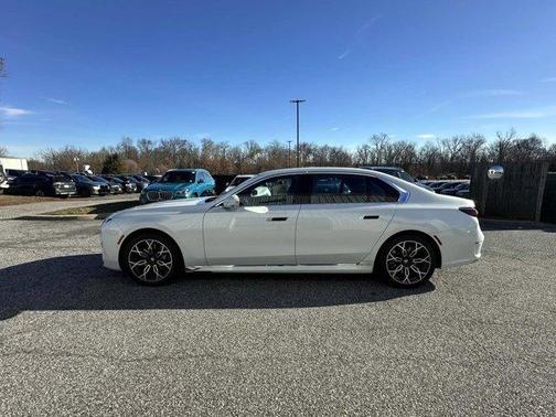 2025 BMW i7 eDrive50