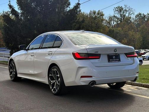 2025 BMW 330 i xDrive