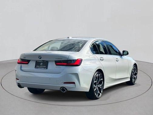 2025 BMW 330 i xDrive