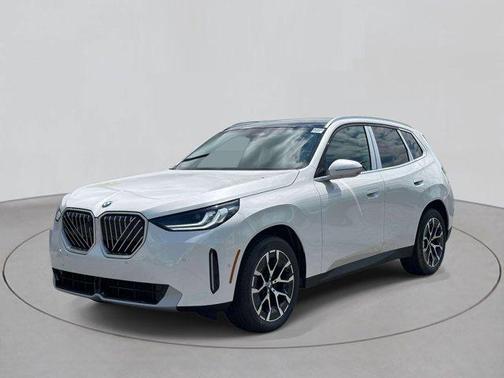 Mineral White Metallic 2026 BMW X3 30 xDrive