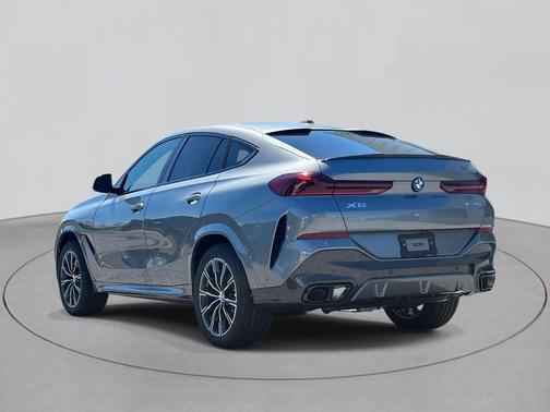 2026 BMW X6 xDrive40i