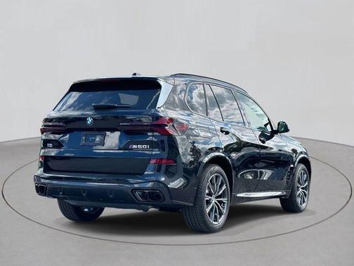 2026 BMW X5 M60i