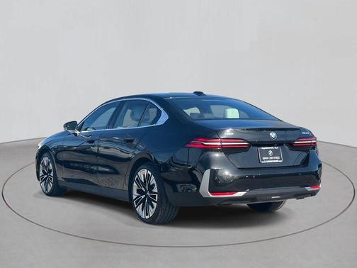 2026 BMW 540 i xDrive