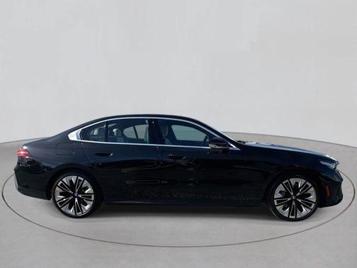 2026 BMW 540 i xDrive