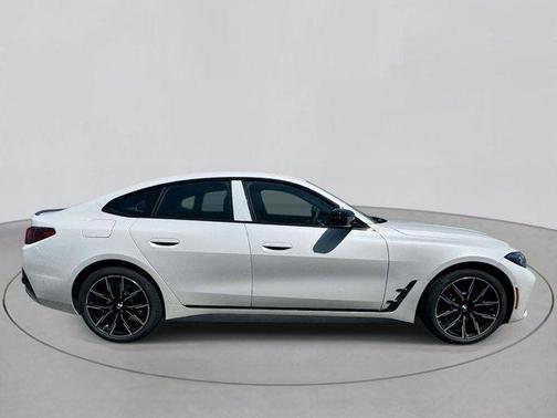 Mineral White Metallic 2026 BMW i4 Gran Coupe xDrive40