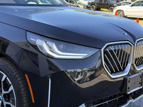 Black Sapphire Metallic 2026 BMW X3 30 xDrive