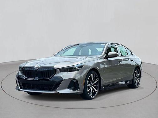 2026 BMW 550e xDrive
