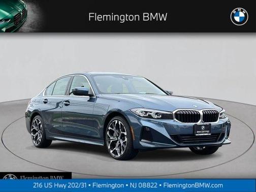 2025 BMW 330 i xDrive