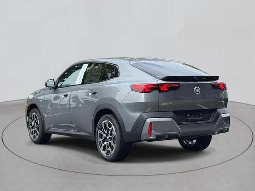 2026 BMW X2 xDrive28i