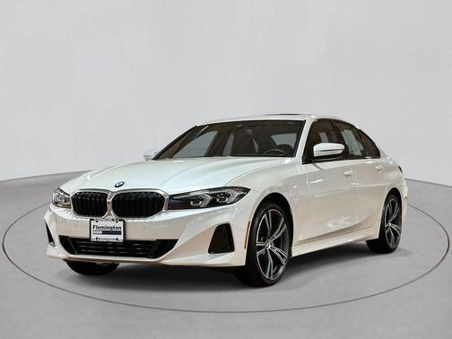 2023 BMW 330 i xDrive