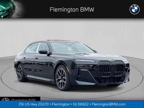 2026 BMW 750e xDrive