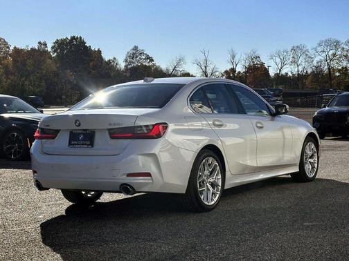2025 BMW 330 i xDrive