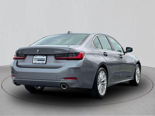 2024 BMW 330 i xDrive