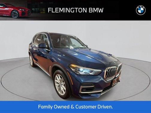 Phytonic Blue Metallic 2023 BMW X5 xDrive40i