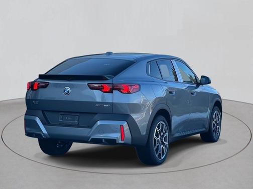 2026 BMW X2 xDrive28i