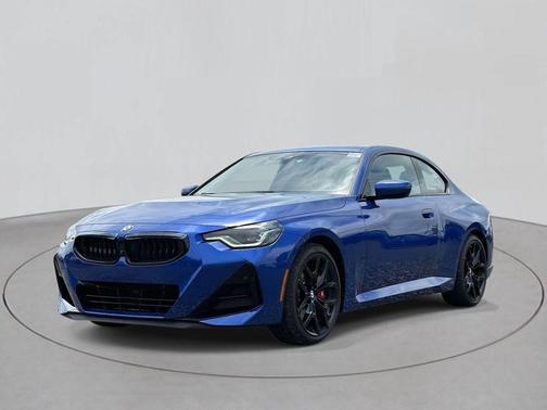 2025 BMW 230 i xDrive