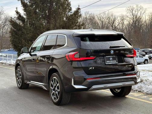 2025 BMW X1 xDrive28i
