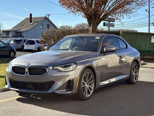 2026 BMW 230 i xDrive