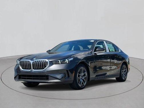 2026 BMW 530 i xDrive