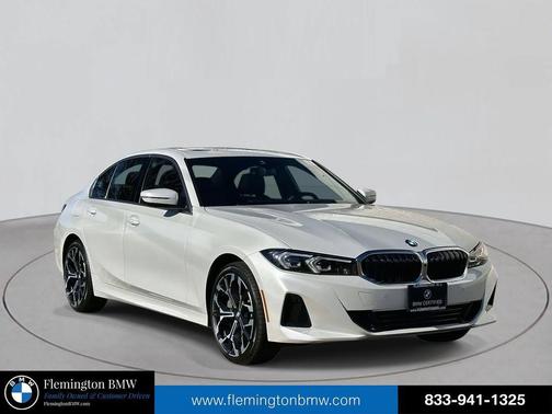 2025 BMW 330 i xDrive