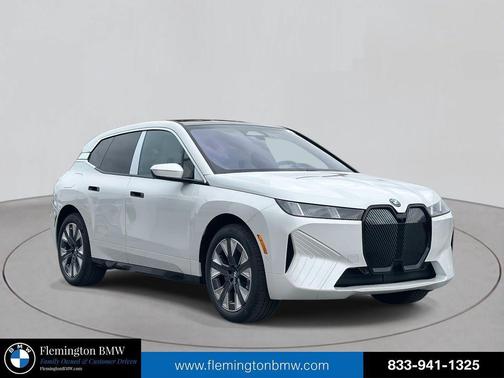 2026 BMW iX xDrive60