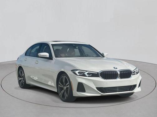 2023 BMW 330 i xDrive