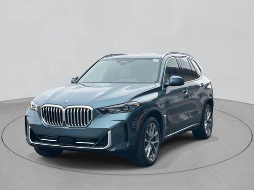 Blue Ridge Mountain Metallic 2026 BMW X5 PHEV xDrive50e