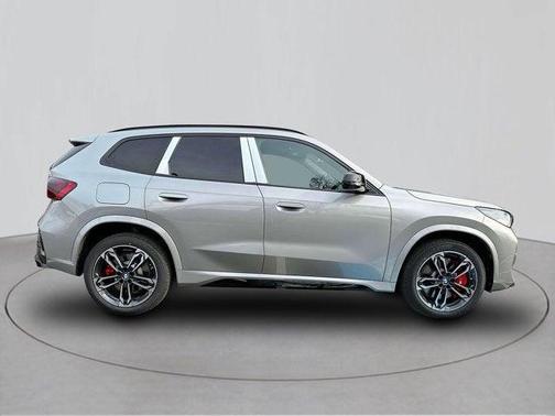 2025 BMW X1 M35i