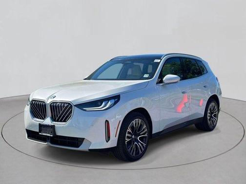 Mineral White Metallic 2026 BMW X3 30 xDrive