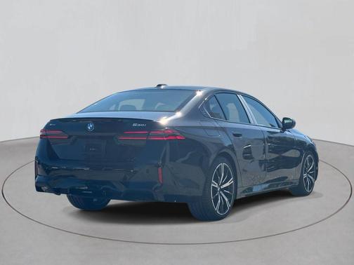 2026 BMW 530 i xDrive