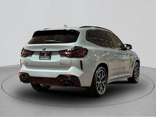 2024 BMW X3 M40i