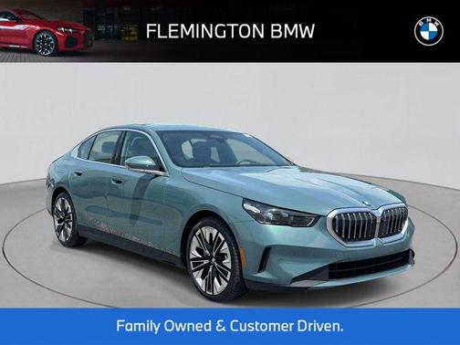 Green Metallic 2025 BMW 530 i xDrive