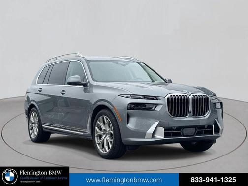 2025 BMW X7 xDrive40i
