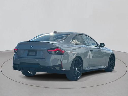 2023 BMW 230 i xDrive