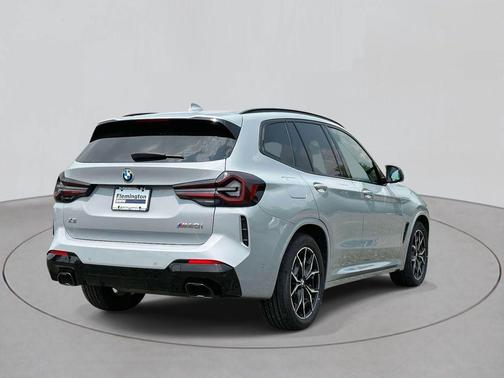 2024 BMW X3 M40i