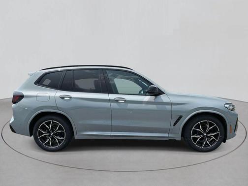 2024 BMW X3 M40i