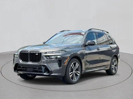 2026 BMW X7 M60i
