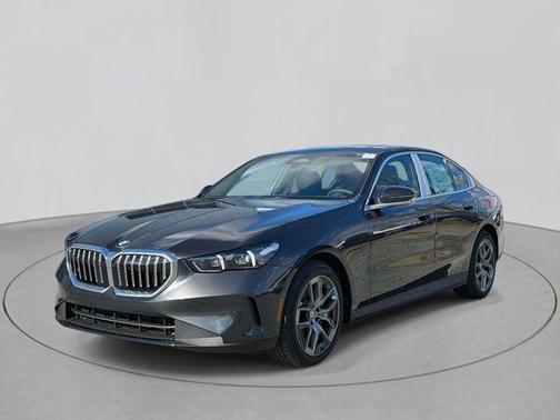 2026 BMW 530 i xDrive