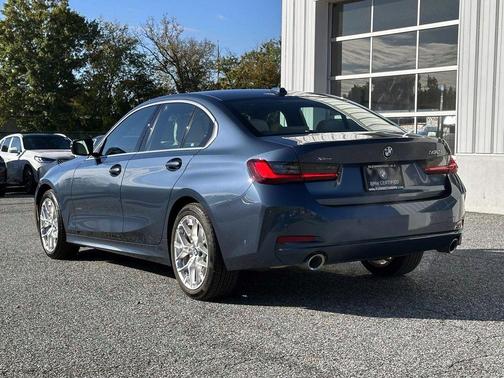 2025 BMW 330 i xDrive
