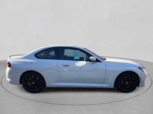 2026 BMW 230 i xDrive